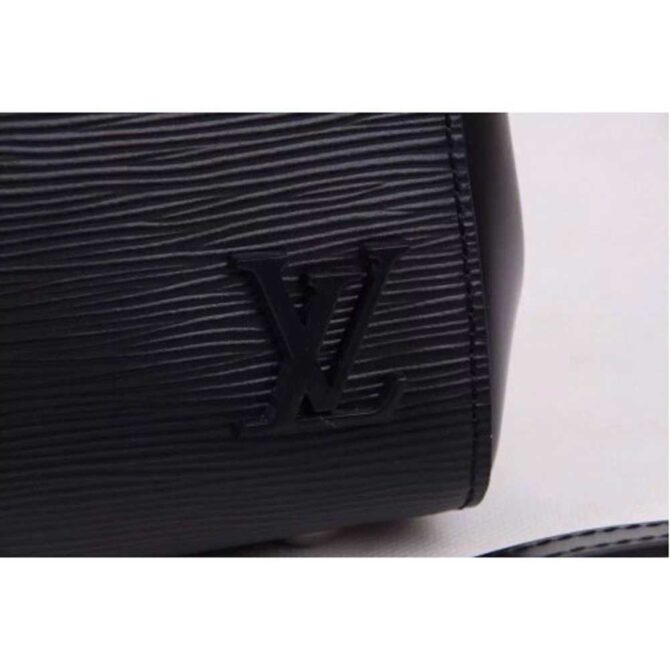 Louis Vuitton Replica CLUNY BB EPI LEATHER HANDBAG Noir M41312
