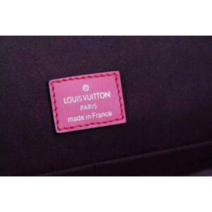 Louis Vuitton Replica CLUNY MM EPI LEATHER HANDBAG Grenade M41301