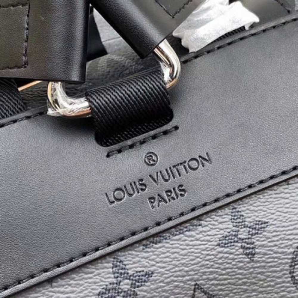 Shop Louis Vuitton MONOGRAM Christopher pm (M45419) by Bellaris
