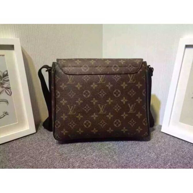 Louis Vuitton Replica DISTRICT PM Monogram Macassar Canvas M40935