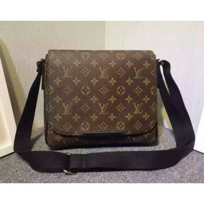 Louis Vuitton Replica DISTRICT PM Monogram Macassar Canvas M40935