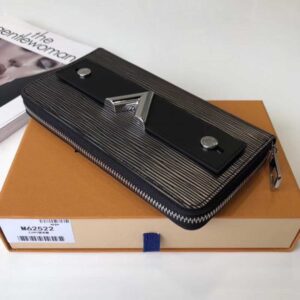 Louis Vuitton Replica Epi Leather Essential V Zippy Wallet M62522 2017