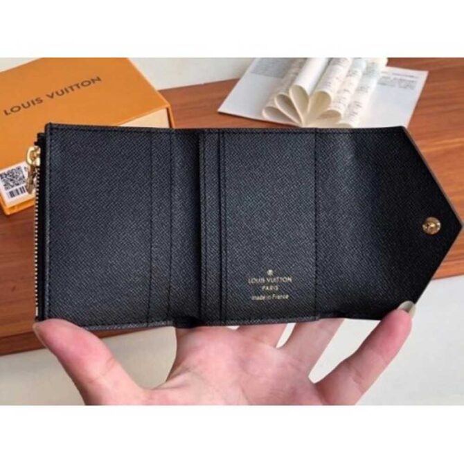 Louis Vuitton Replica Game On Zoé Wallet M80278