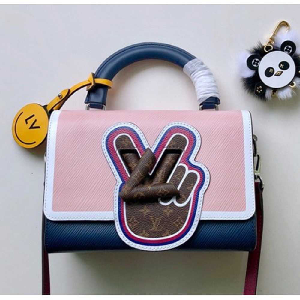 Louis Vuitton Replica LV Replica Twist MM Top Handle Bag in Epi Leather M52514 Pink 2018