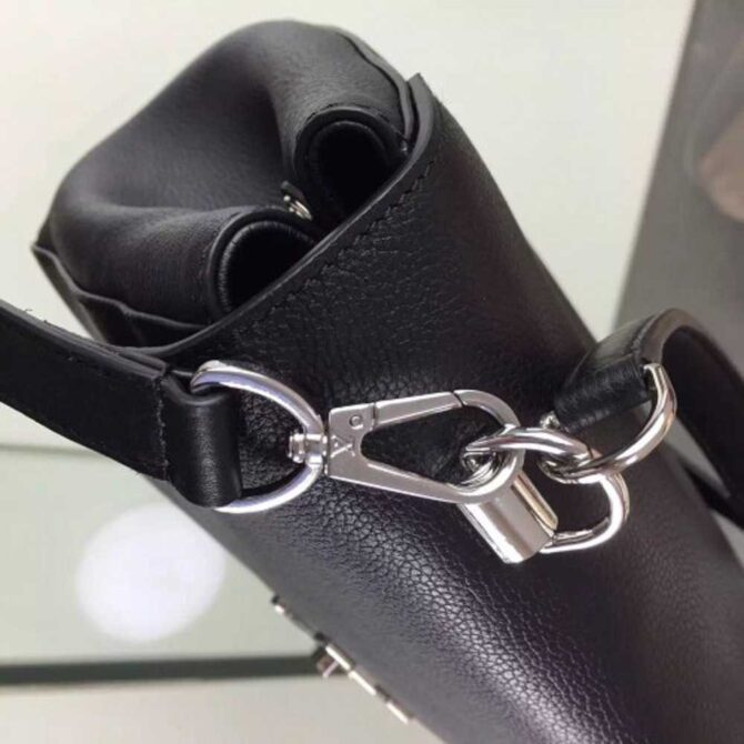 Louis Vuitton Replica Lockme II Noir M50250