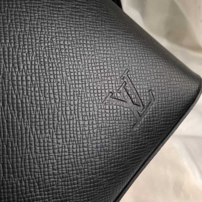 Louis Vuitton Replica Men's Anton Messenger in Taiga Leather Black 2017