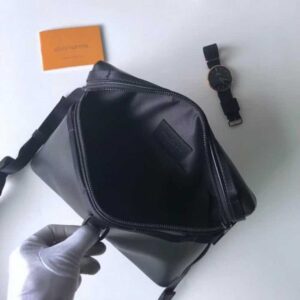 Louis Vuitton Replica Men’s Messenger PM M52176  Dark Infinity Leather 2018