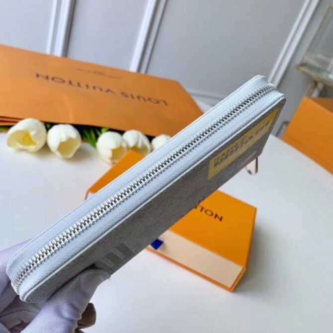 Louis Vuitton Replica Monogram White Canvas Chalk Zippy Organizer Wallet M67824 2019