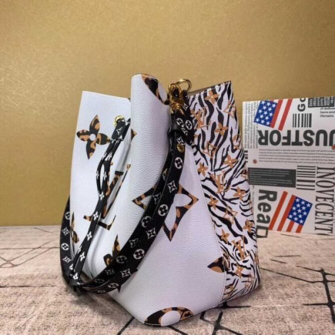 Louis Vuitton Replica Neonoe Bag Monogram Jungle Leopard Zebra M44679