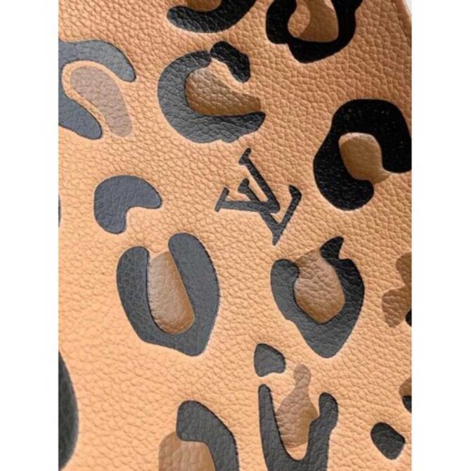 Louis Vuitton Replica OnTheGo MM Bag Monogram Empreinte M58522