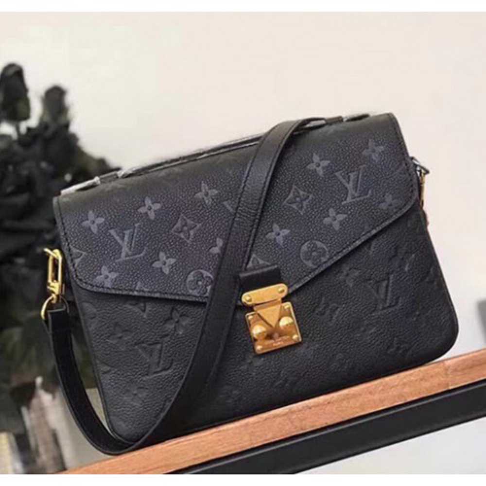 Louis Vuitton Replica Pochette Metis Monogram Empreinte Leather
