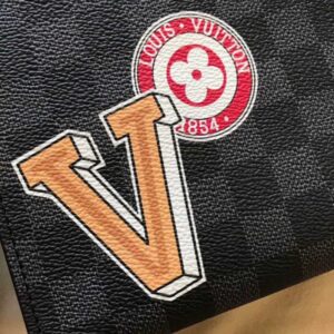 Louis Vuitton Replica Pochette Voyage MM Bag Damier Graphite Canvas LV Replica League N64442 2018