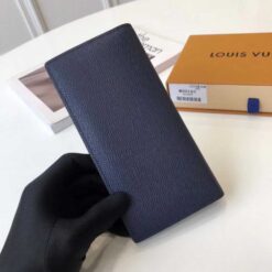 Louis Vuitton Replica Taiga Leather Brazza Wallet With Hawaiian-Print Lining M30161 2017