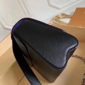 Louis Vuitton Replica Twist MM Flap Bag in Epi Leather M52699 Black 2018