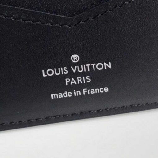 Louis Vuitton Replica Utah Leather Passport Cover M64504